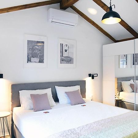 Apartment D & Studio L Dobrinj Екстериор снимка