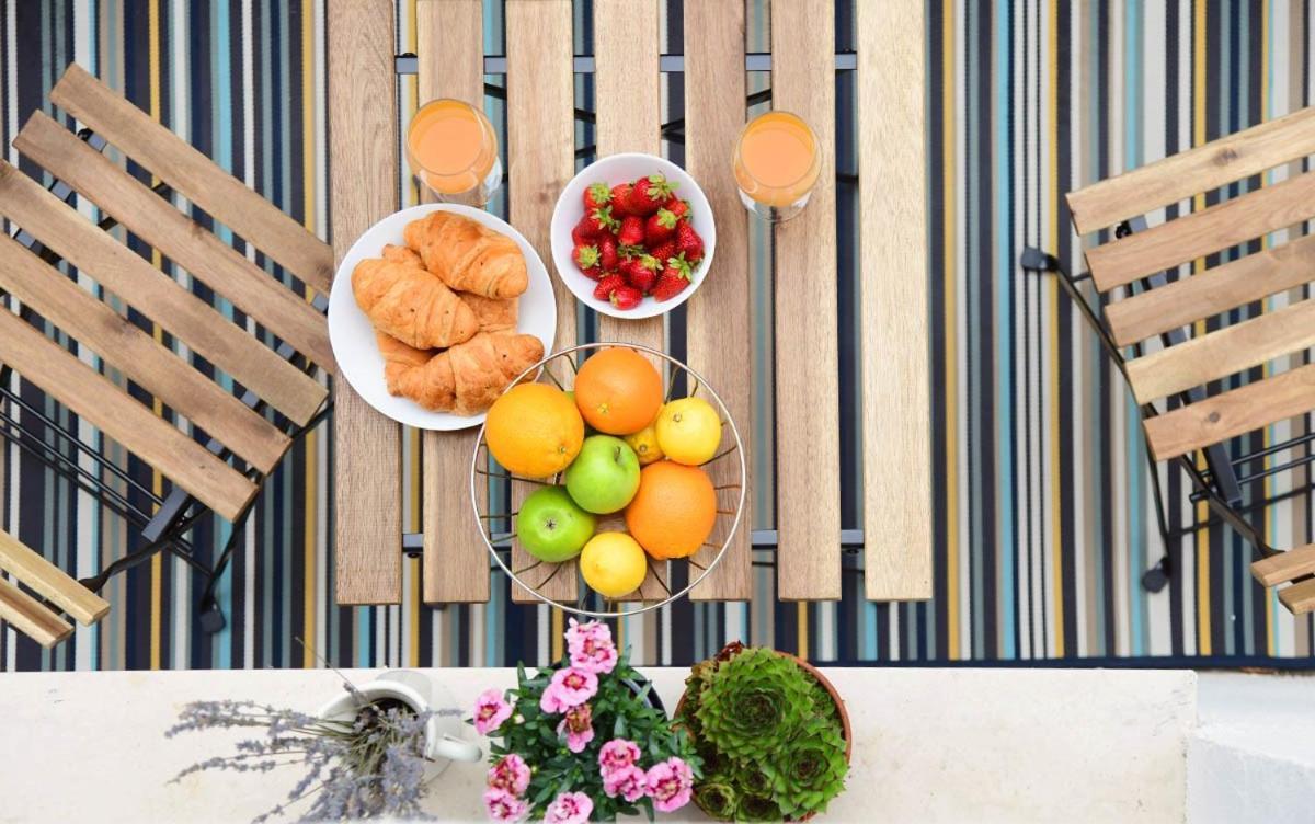 Apartment D & Studio L Dobrinj Екстериор снимка