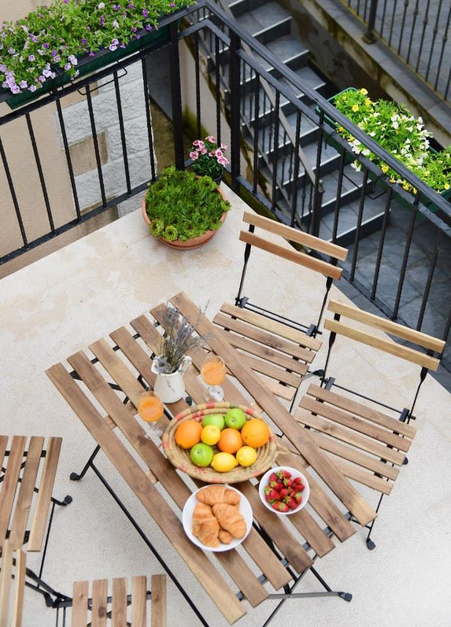Apartment D & Studio L Dobrinj Екстериор снимка
