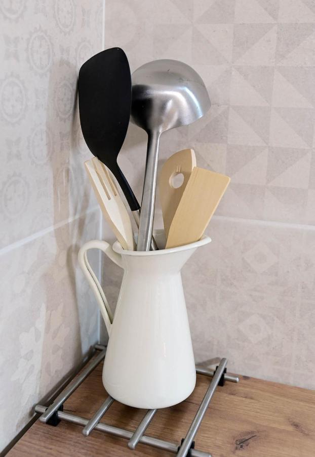 Apartment D & Studio L Dobrinj Екстериор снимка