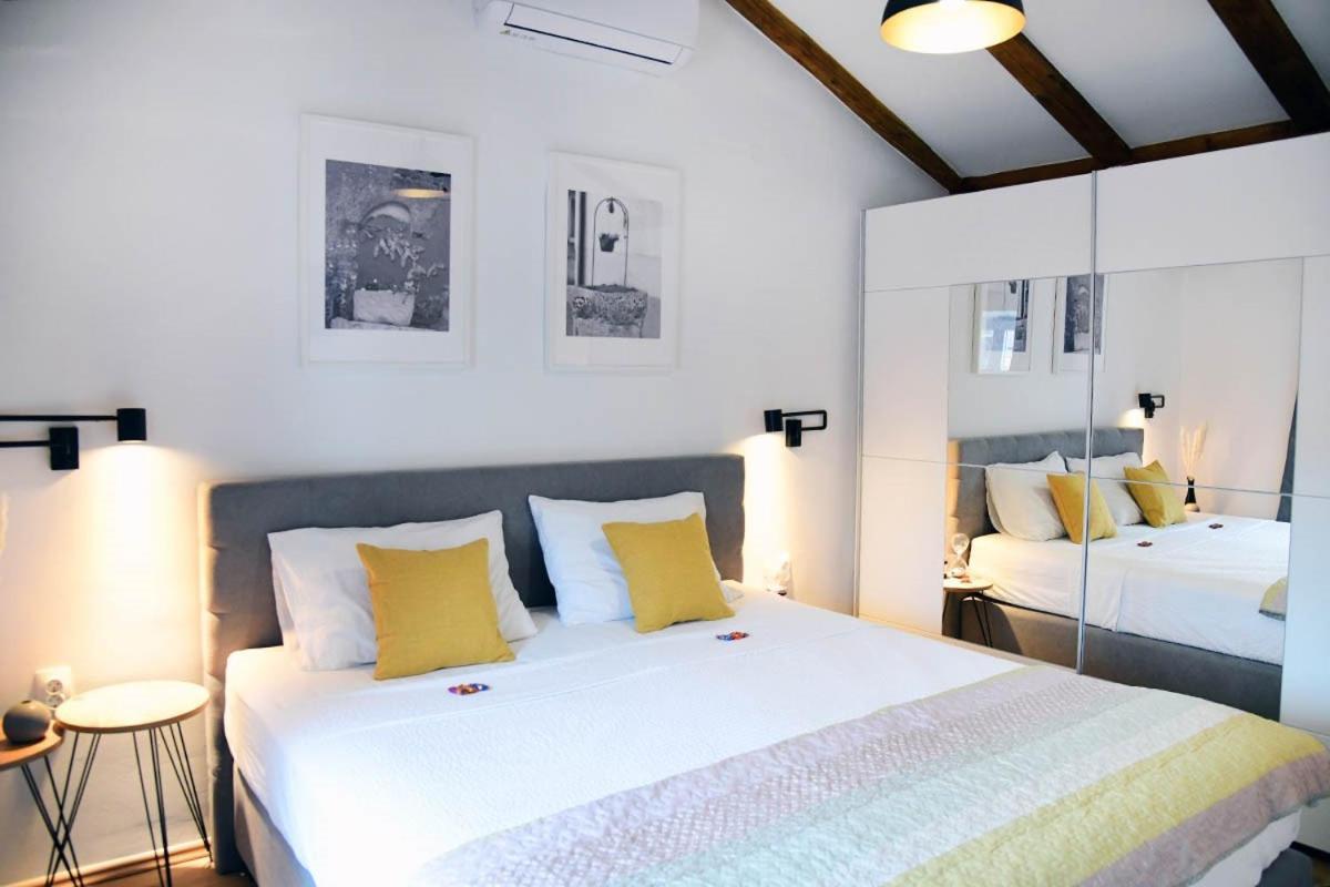 Apartment D & Studio L Dobrinj Екстериор снимка